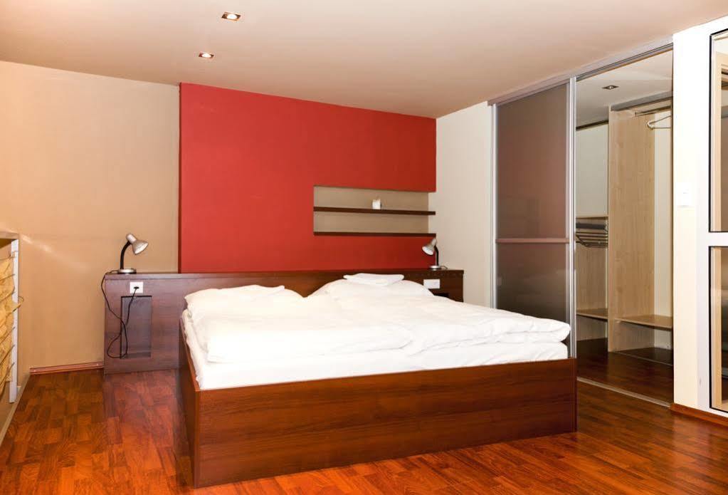 Hotel Spolcentrum Svit Extérieur photo